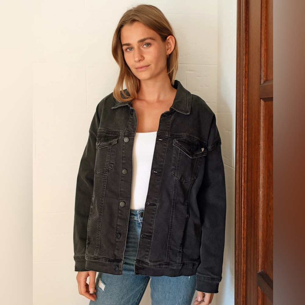 Carly Jean Los Angeles Hunter Jean Jacket in Charcoal - Picture 3 of 8